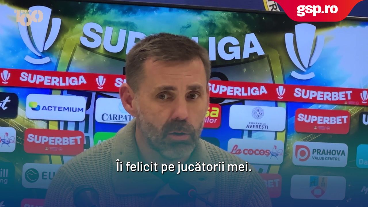 „Îi laud pe jucătorii mei” + Ce a declarat despre primul meci al lui Roșca ca titular și dacă va rămâne la „câinii roșii”