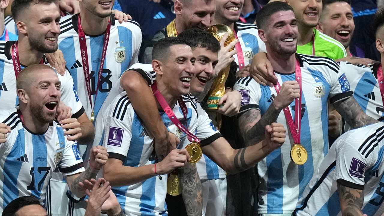 Campionul mondial din 2022 s-a antrenat cu un club din liga a cincea: „Sper să revin sezonul următor”