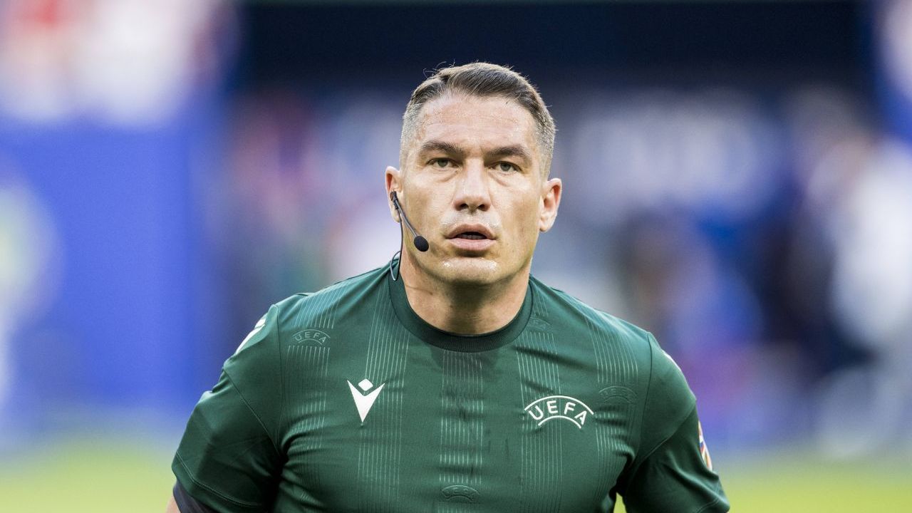 Istvan Kovacs a fost designat pentru Champions League! Va conduce meciul zilei de marți.