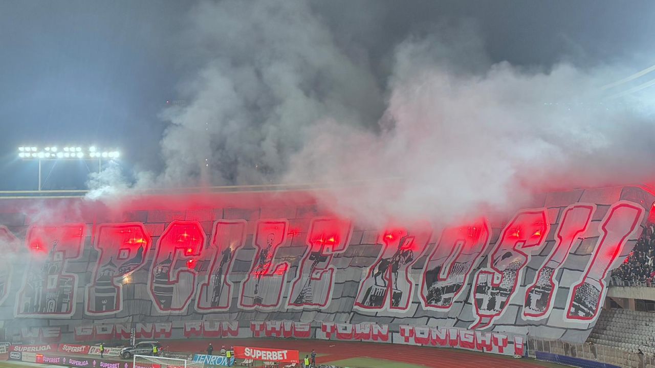 Atmosferă electrizantă la derby-ul U Cluj – CFR Cluj! Ce coregrafii au pregătit cele două suporteri?