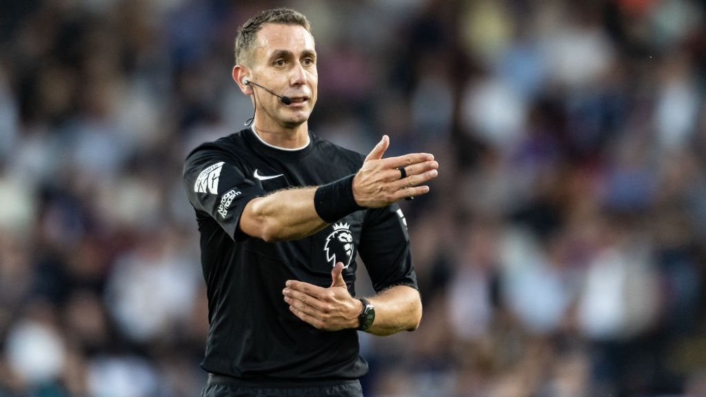 Ieșire din arbitraj! Prețul plătit de David Coote pentru insultele aduse lui Klopp