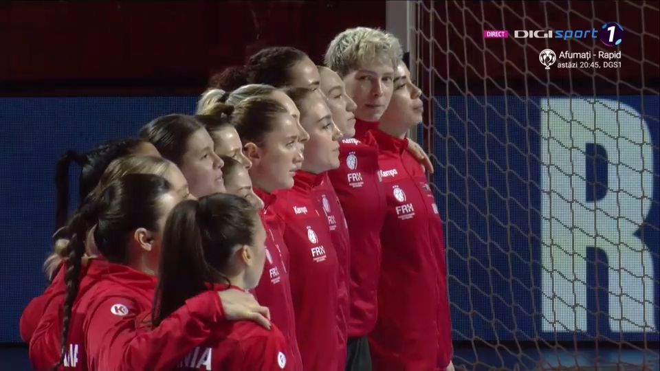 România – Serbia se desfășoară ACUM! Sorina Grozav coordonează defensiva adversă. Strategiile calificării pentru păstrarea echipei feminine în Campionatul European