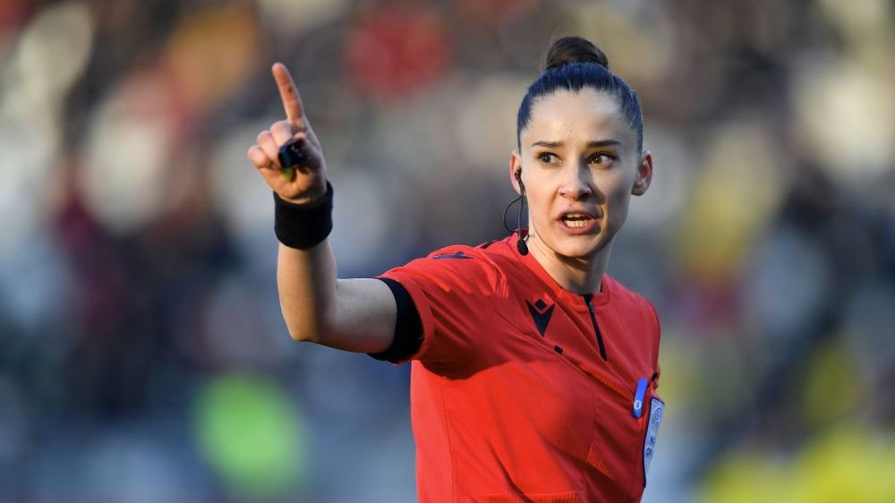 Iuliana Demetrescu va arbitra Bayern Munchen în sferturile Ligii Campionilor!