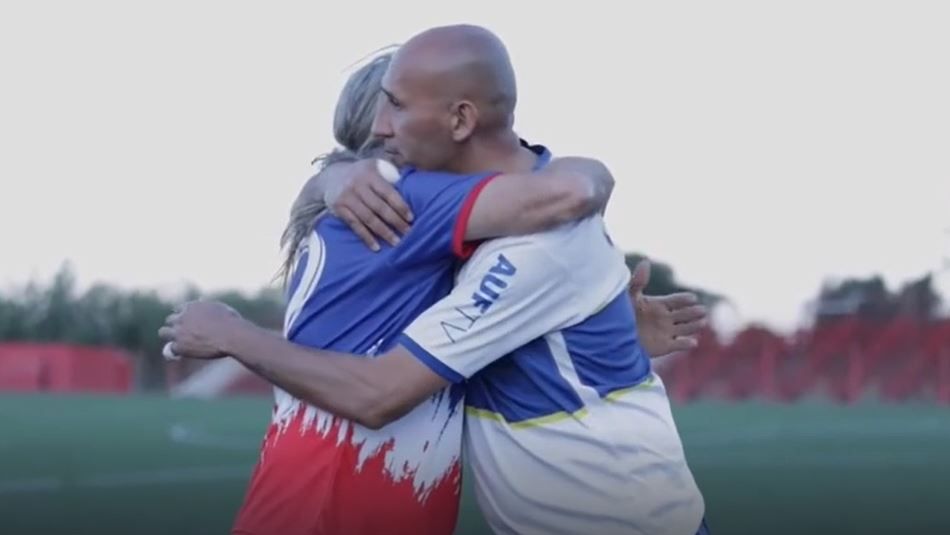 Cel mai vârstnic fotbalist din lume se compară cu Ronaldo și își caută al 50-lea club din carieră