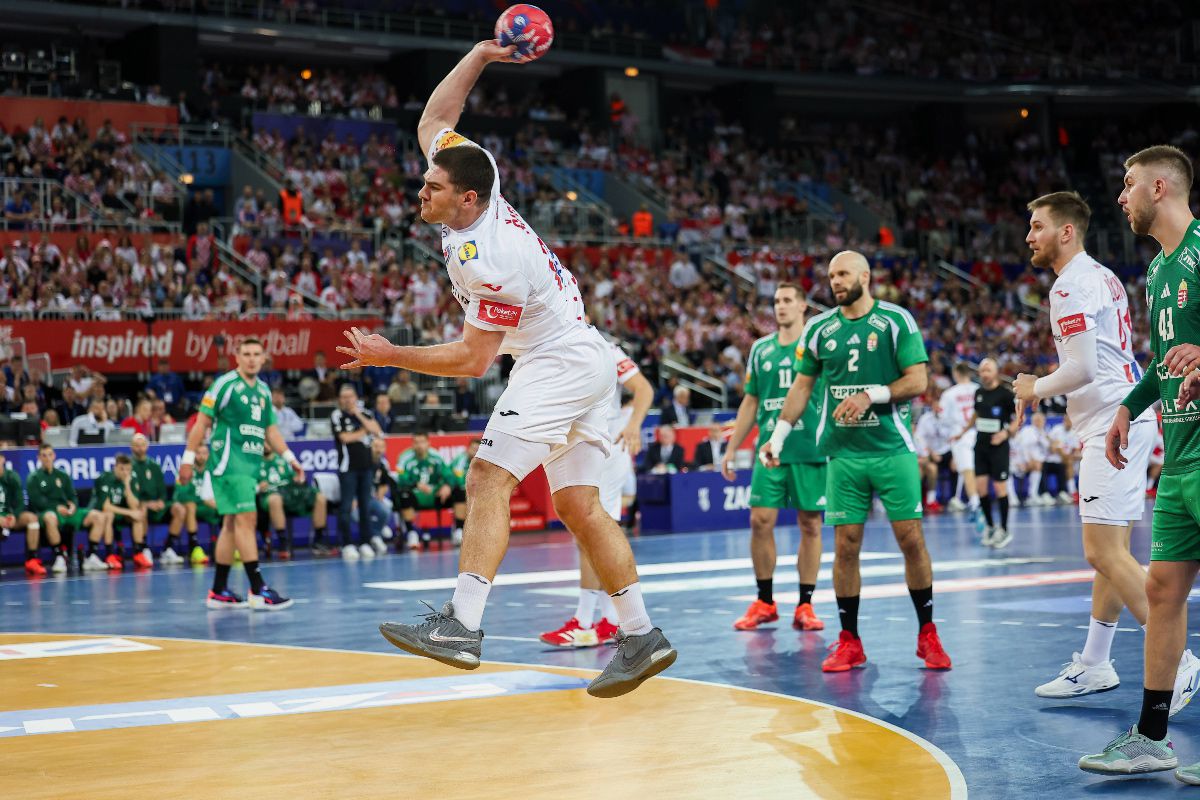 VIDEO Sfert de finală FANTASTIC la Campionatul Mondial de handbal » Ungaria avea un avans de PATRU goluri în ultimele 4 minute, dar a pierdut calificarea. Momentul incredibil din ultima secundă