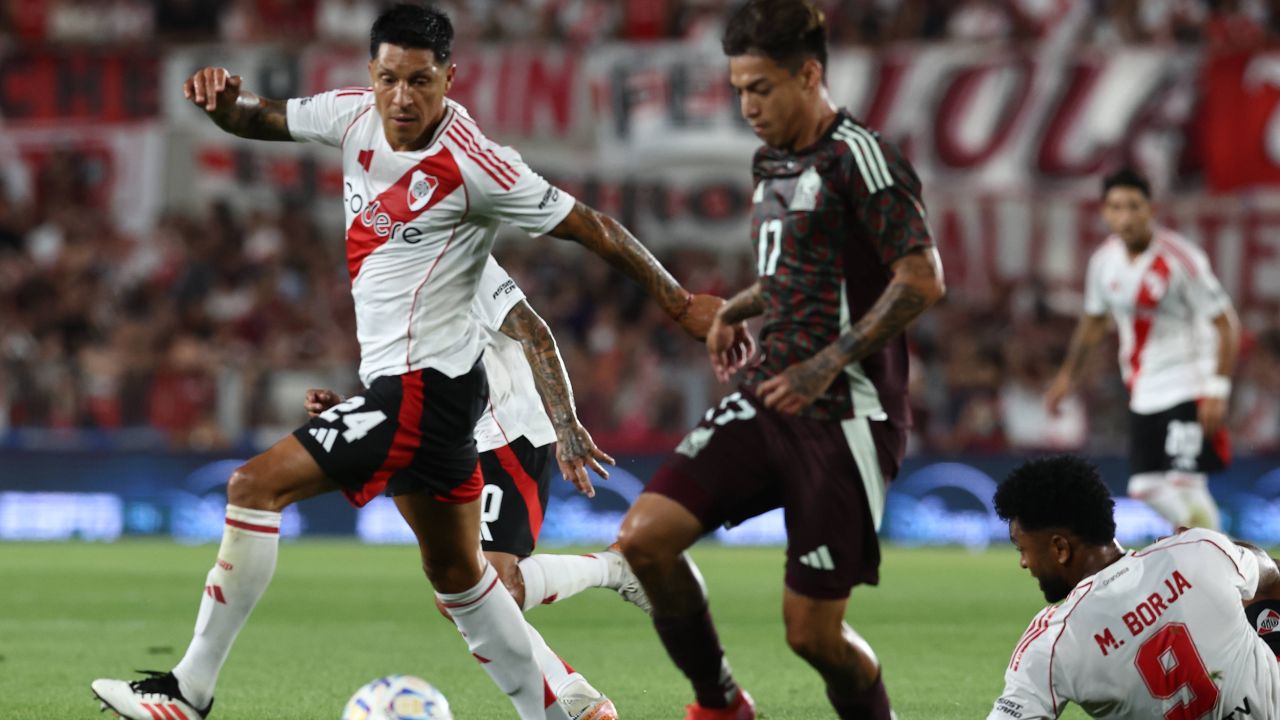 Meci amical hibrid între River Plate și Mexic, cu peste 86.000 de spectatori pe „El Monumental” din Buenos Aires!