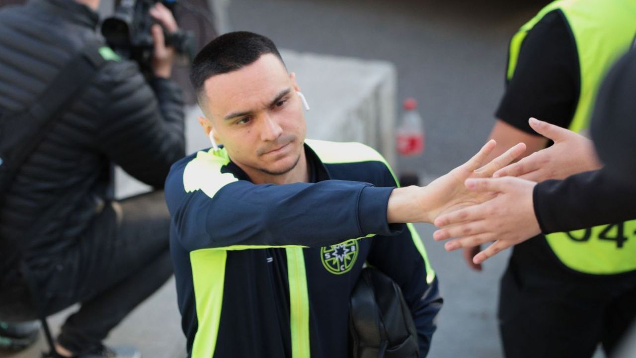 Adrian Șut, pregătit pentru confruntarea cu Qarabag: „Vom oferi 100%” + mesaj pentru Darius Olaru