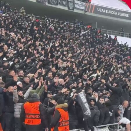 FCSB – PAOK. Suporterii greci monopolizează atmosfera la Arena Națională.