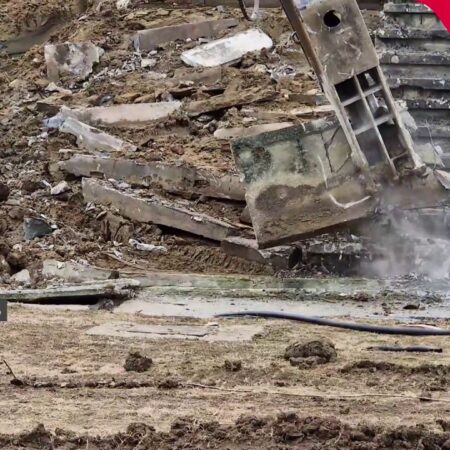 A început demolarea Stadionului „Dan Păltinișanu” din Timișoara