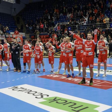 Dinamo – Wisla Plock, meci decisiv pentru calificarea matematică a campioanei României în play-off-ul sferturilor EHF Champions League, de la 19:45!
