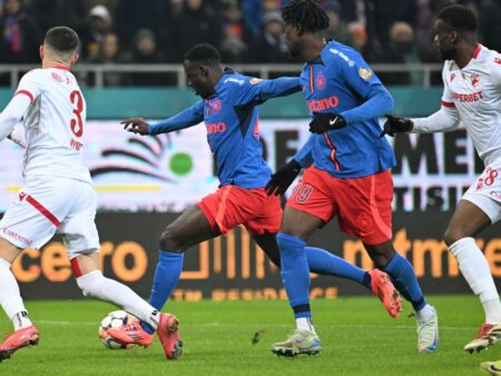 Doi debutanți la Dinamo – FCSB! Unul a fost recent înregistrat la LPF.