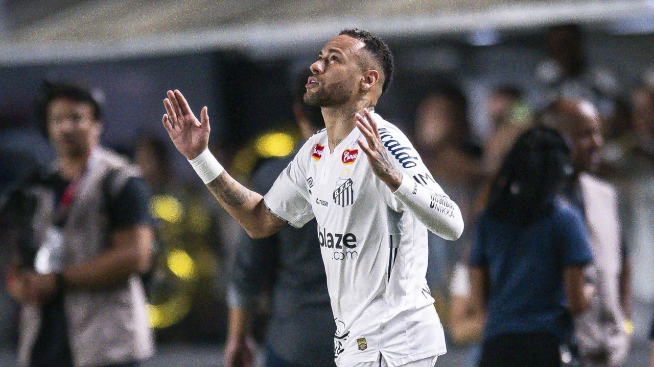Neymar, reacție fermă după întoarcerea la Santos
