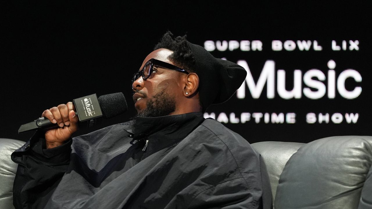 Show-ul anului va fi transmis în direct pe VOYO duminică noapte! Kendrick Lamar și SZA oferă un spectacol de excepție în pauza Super Bowl.