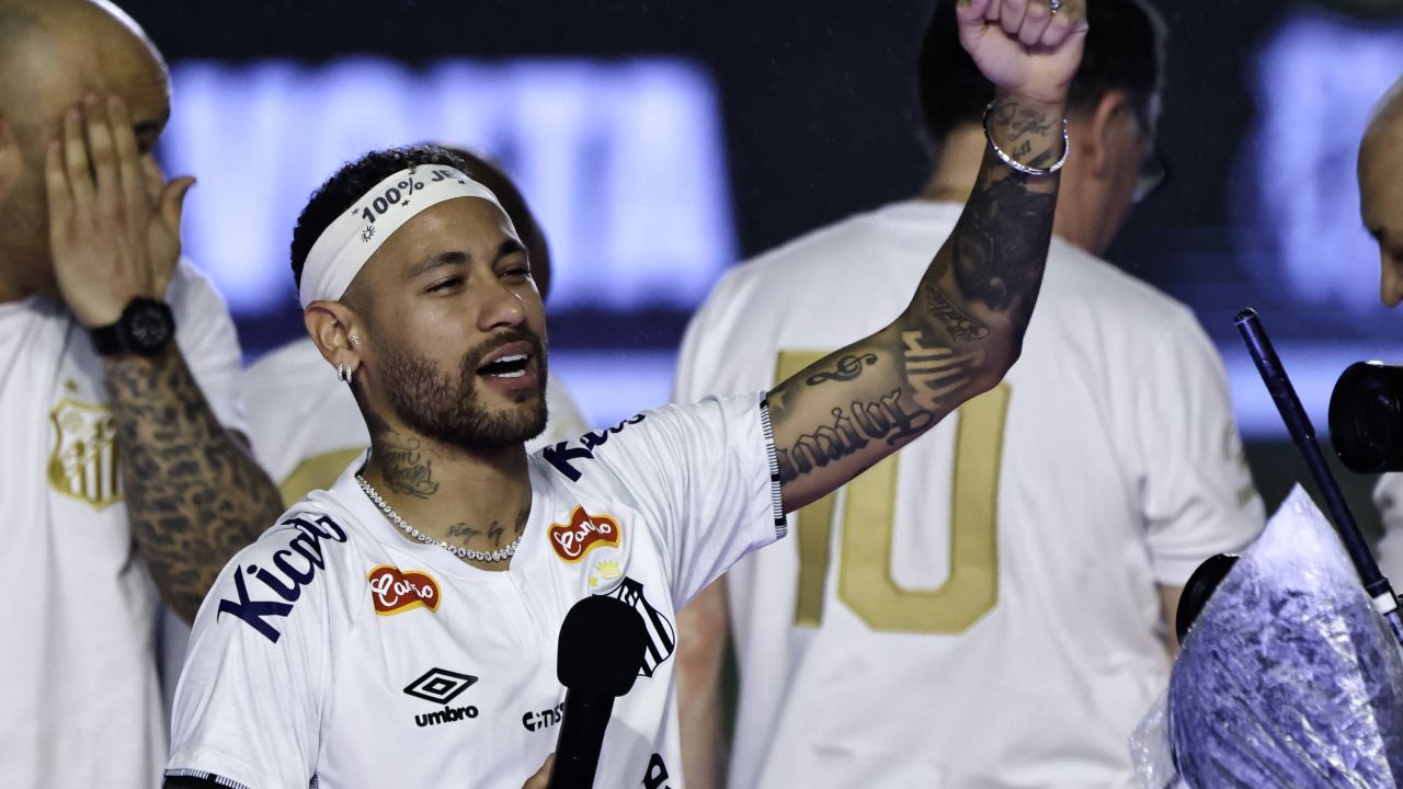 Cadou pentru Neymar de ziua lui de 33 de ani: transfer oficial realizat de Santos și debut în această noapte!
