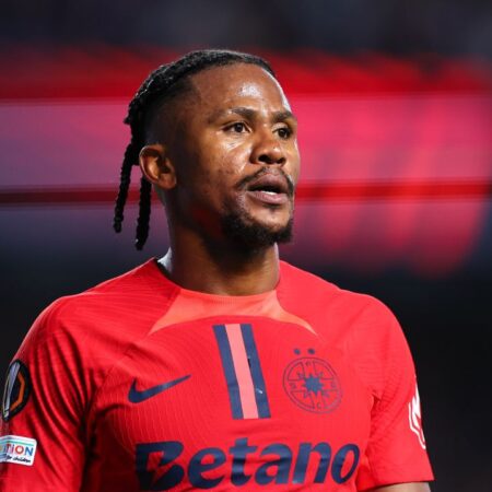 FCSB se expune riscului de a fi decimată în Franța! Amenințarea majoră din confruntarea cu Olympique Lyon