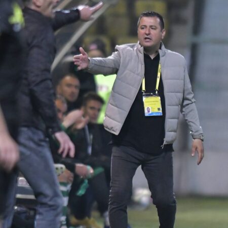 Prima rundă a anului din Liga 2, la ora 11:00! Bătălii intense pentru play-off, echipa lui Ianis Zicu se află pe loc de promovare directă.