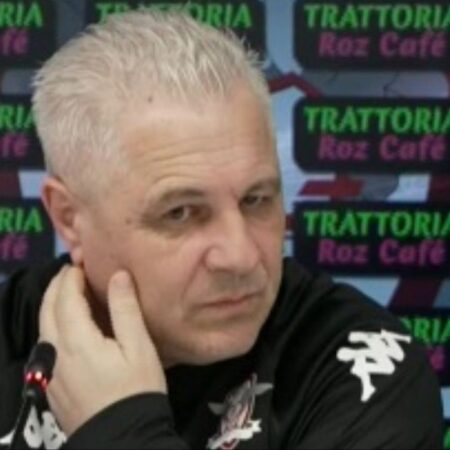 Șumudică îl acuză pe Radu Petrescu că nu sprijină Rapidul: „Știu ce echipă îi place și îi transmit un mesaj acum”