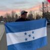 Un fan din Honduras a așteptat jucătorii Universității Craiova la Arena Națională