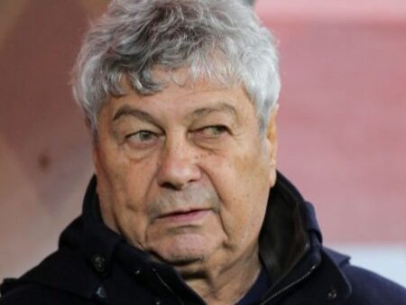 Mircea Lucescu a luat o decizie! Cum va fi alcătuit primul “11” al României în meciul cu San Marino