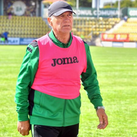 „Fotbal autentic! Liță Dumitru își exprimă opinia despre „șocul” Rapid”