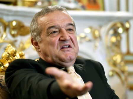 „Bîrligea nu mai este necesar! Gigi Becali dezvăluie schimbarea postului joker-ului de la FCSB: ‘Pintilii a spus că îl face praf’”