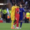 Consolare după penalty-ul ratat în Liverpool