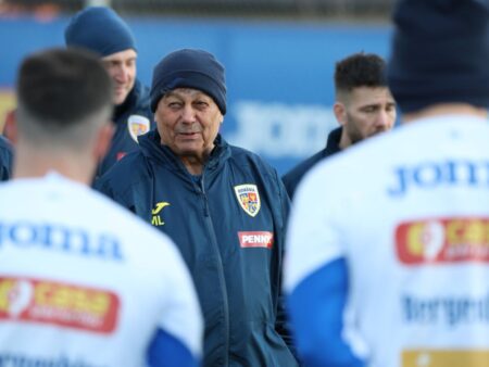 Contrariat de afirmația lui Mircea Lucescu: „Dă doar în el”