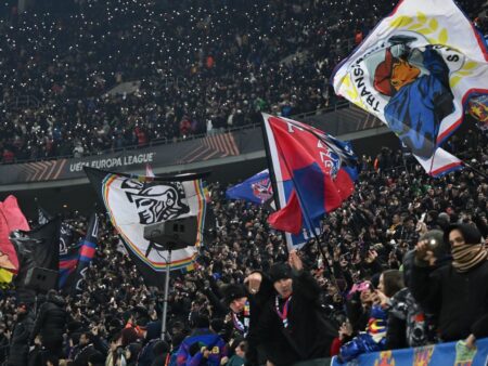 Francezii rămân consecvenți! Ce denumire au folosit pentru suporterii români înainte de FCSB – OL