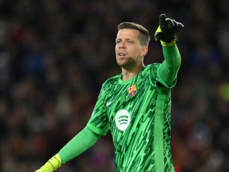 Szczesny are simțul umorului! Întrebat de colegii săi care îi pun cele mai mari provocări la antrenament, a dat un răspuns genial.