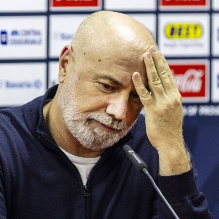 L-a distrus în toamnă, dar a apelat la el pentru confruntarea cu România! Selecționerul Bosniei a găsit soluția pentru dificultățile din apărare.