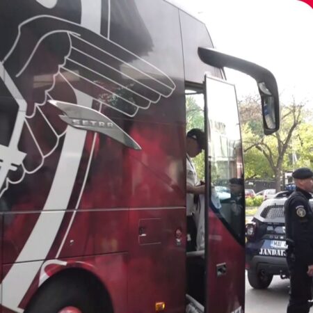 Rapid vs. U Cluj » Autocarul echipei giuleștene a ajuns la stadion