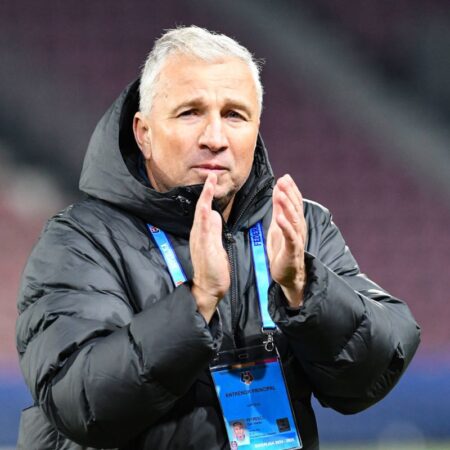 Dan Petrescu, ofertat de un club din Liga a 3-a poloneză cu un patron enigmatic