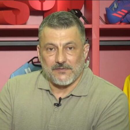 Dan Bâra examinează CFR Cluj – Farul și cele mai captivante meciuri de azi în emisiunea Breaking Bets, difuzată la ora 13:00.