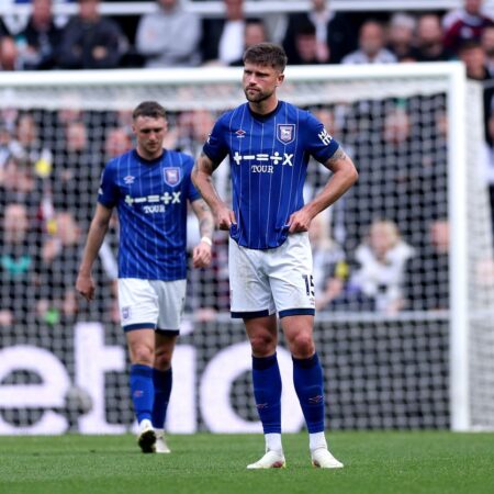 Inevitabilul a avut loc: A treia echipă retrogradează matematic din Premier League