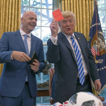Îi satisface dorințele lui Donald Trump sau urmează modelul de la Cupa Mondială ’94? Strategiile FIFA pentru turneul mondial
