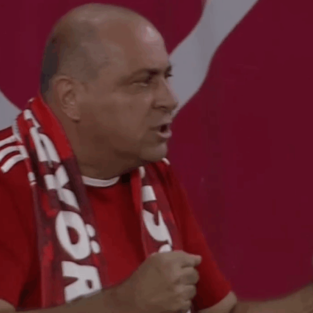 Momente inedite cu patronul din Superliga! Ce a realizat Laszlo Dioszegi înainte de partida cu Sepsi.