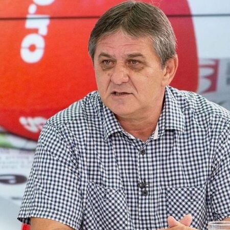 „Frecvența schimbărilor de tehnicieni în fotbalul românesc” » Marius Lăcătuș a discutat despre o posibilă revenire în antrenorat: „Am avut o sincopă”