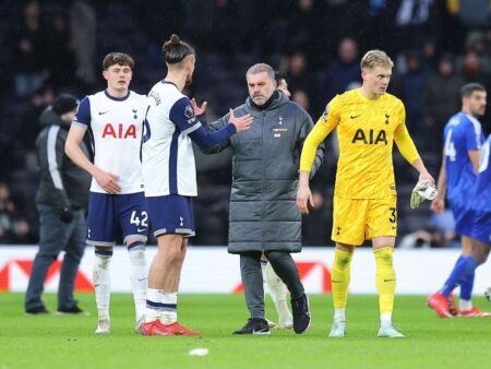Anunțul lui Ange Postecoglou despre Drăgușin înainte de finala UEL » „Radu trebuie să se asigure că rămâne!”