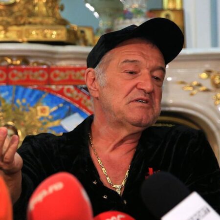 „Să obțină acel loc, înțelegi?”