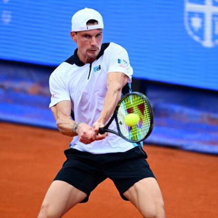 Marton Fucsovics s-a calificat în sferturile de finală la Țiriac Open, depășind crampele care l-au făcut să se prăbușească: „A fost o experiență extremă”