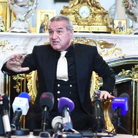 „Sunt superantrenor! Asta le-am spus la pauză” » Comentariile lui + Jucătorul criticat