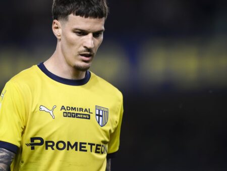 Noutăți de ultimă oră despre situația lui Dennis Man! Parma dorește să se despartă de român cât mai curând.