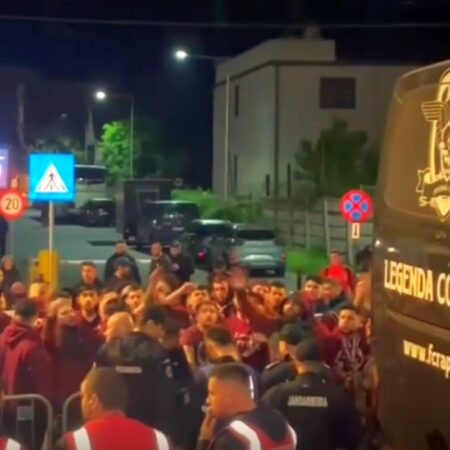 Rapid 2-1. S-a iscat o furtună! Au cerut demisia lui Șumudică: „Pleacă de aici” » Tehnicianul a coborât la suporteri