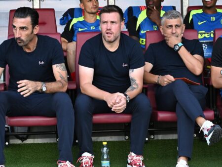 Metaloglobus – FCSB, TRANSMISIE LIVE de la 20:30 | Campioana, în căutarea punctelor
