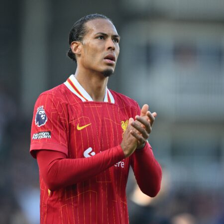 Van Dijk „îi provoacă” pe fanii lui Liverpool după ultimul anunț