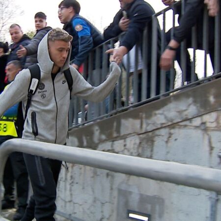 Tavi Popescu va face parte din echipa FCSB pentru partida cu „U” Cluj. Cum a fost surprins înainte de confruntare.