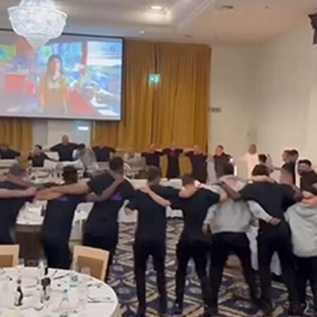 Horă și Fântâni de Șampanie