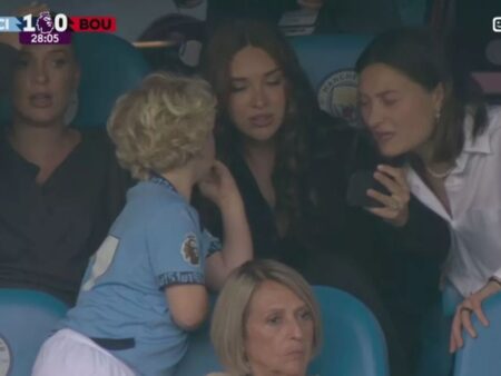 Soția a fost șocată! Ratarea incredibilă a lui De Bruyne, revăzută în tribunele de la Manchester City