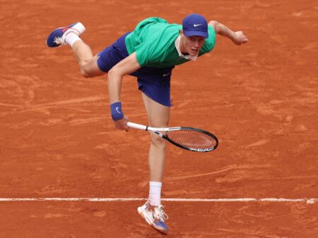 Înfricoșător! Jannik Sinner l-a învins pe adversar și s-a calificat în optimi la Roland Garros » Scor impresionant