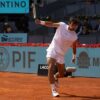 Un nou maestru al backhand-ului cu o mână în circuitul ATP: victorie cu o lovitură spectaculoasă la ATP Madrid